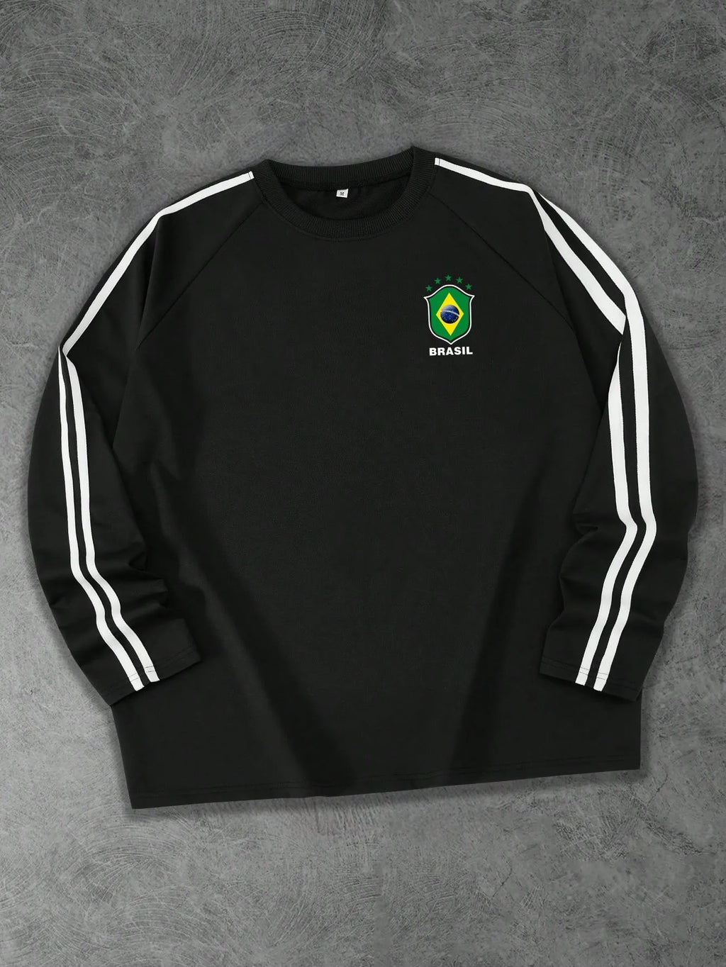 New men's long-sleeved T-shirt for Spring and Autumn 2025 featuring street fashion and comfort with 3D digital printing