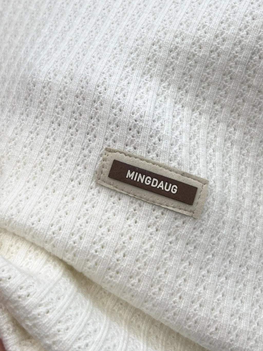 Men's round Ne Embroidered Logo Knitwear Soft Polyester Casual Sle Pure Color Slim Fit Faionable Versatile Long Sve ...