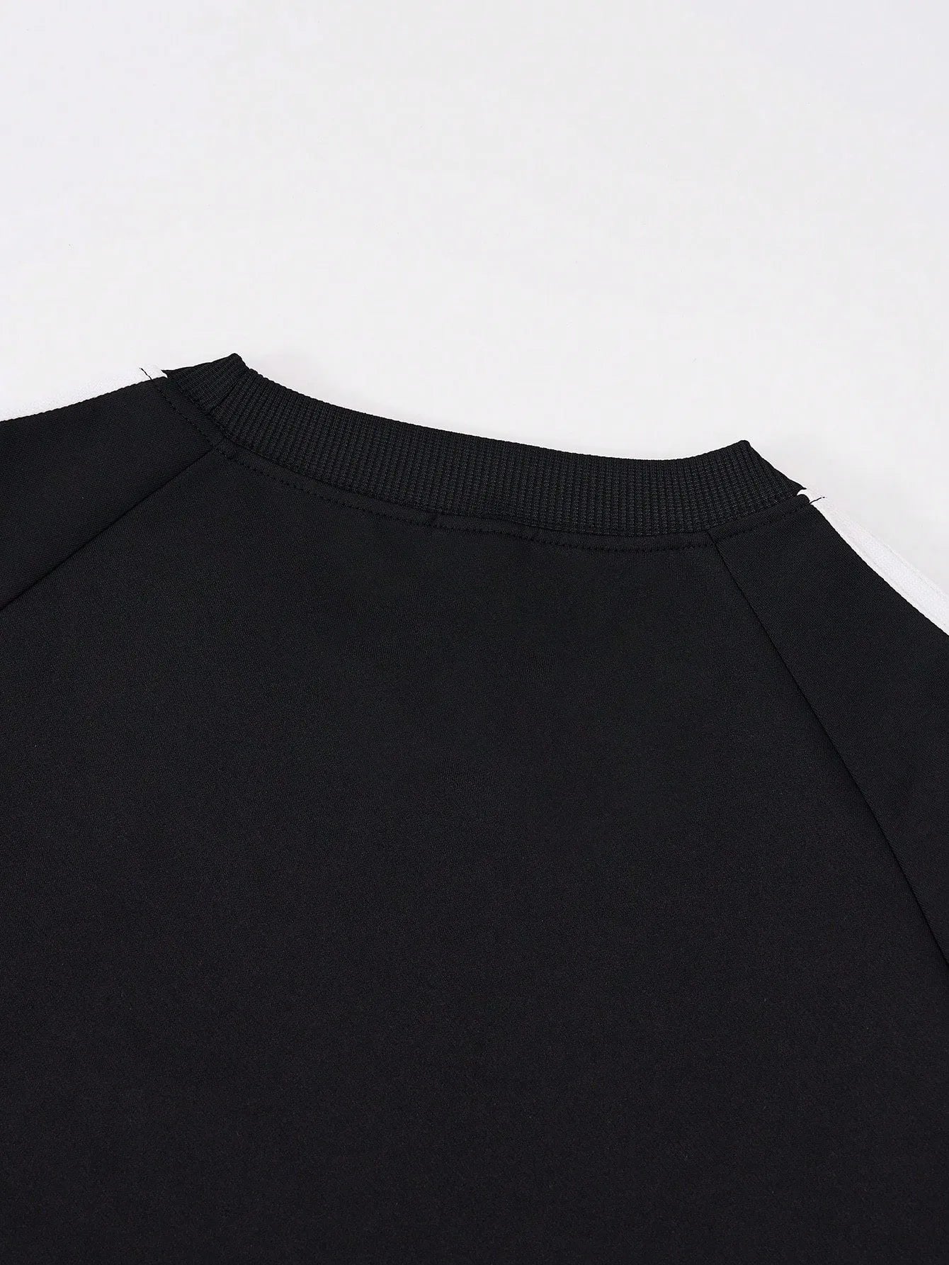 New men's long-sleeved T-shirt for Spring and Autumn 2025 featuring street fashion and comfort with 3D digital printing