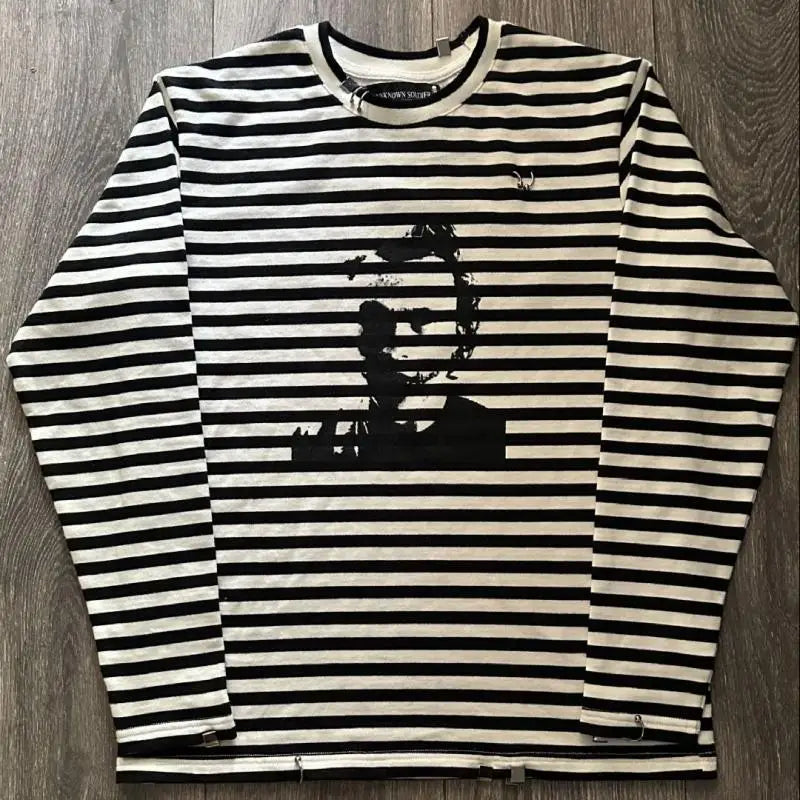 2025 New style dark black printed T-shirt, round-neck long-sleeved pullover, streetwear y2k men's and women's top