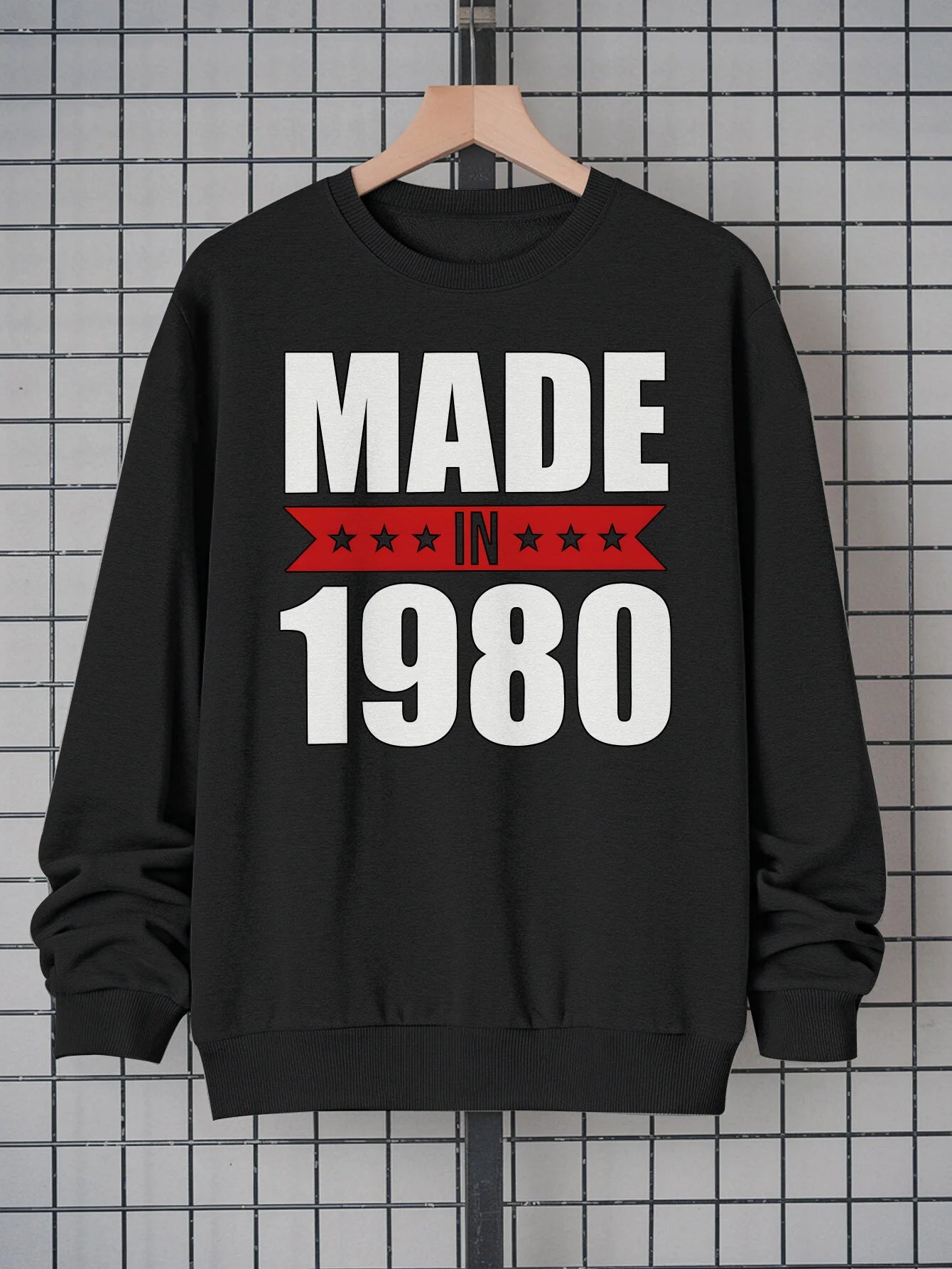Comfortable Clothing Men's MADE Red Banner Print Hoodie Casual Streetwear Long Sleeve Round Neck Polyester Sweatshirt
